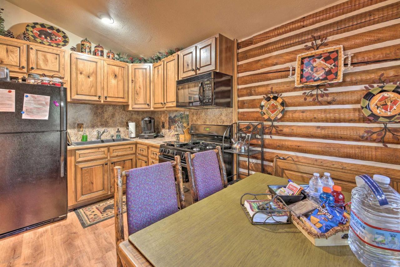 Rustic Lakeside Cabin - Family And Pet Friendly! 派托普湖畔 外观 照片
