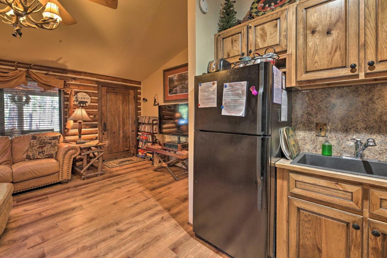 Rustic Lakeside Cabin - Family And Pet Friendly! 派托普湖畔 外观 照片