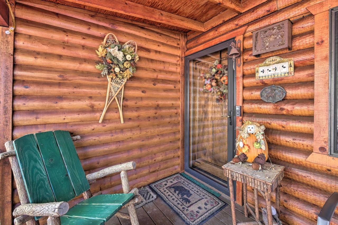 Rustic Lakeside Cabin - Family And Pet Friendly! 派托普湖畔 外观 照片